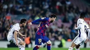 松战胜了泰 松战胜了泰